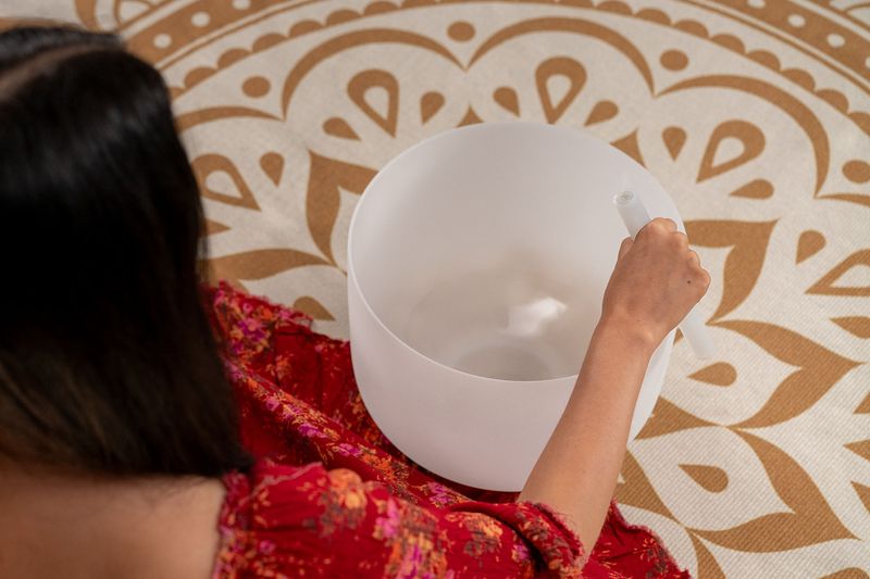 Meinl CSBM12F3 Crystal Singing Bowl 12, 440Hz, Heart Chakra F3