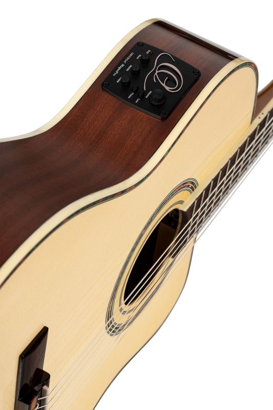 Ortega RCE145NT Klassisk gitar 4/4 Size, med mik, Thin, Gloss Natural