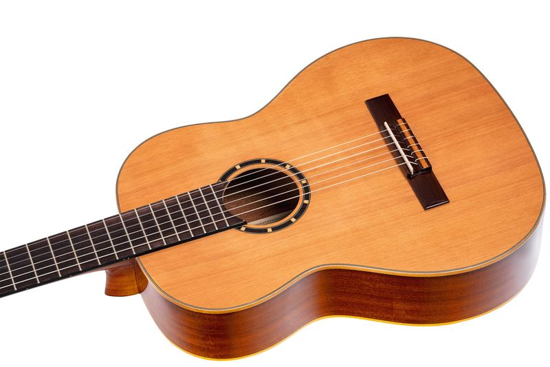Ortega R122G Klassisk gitar 4/4 Size, Gloss finish