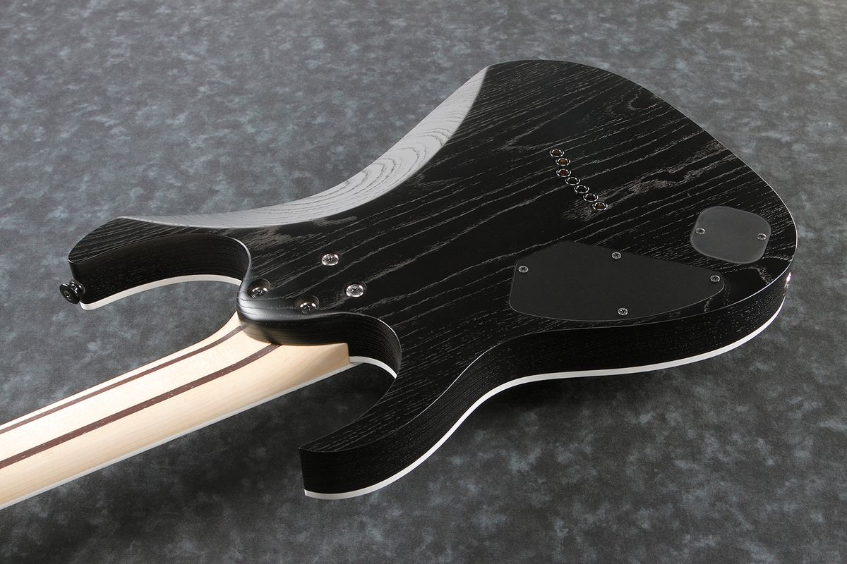 Ibanez RGR752AHBF-WK Elgitar med hardcase, Prestige 7-str.