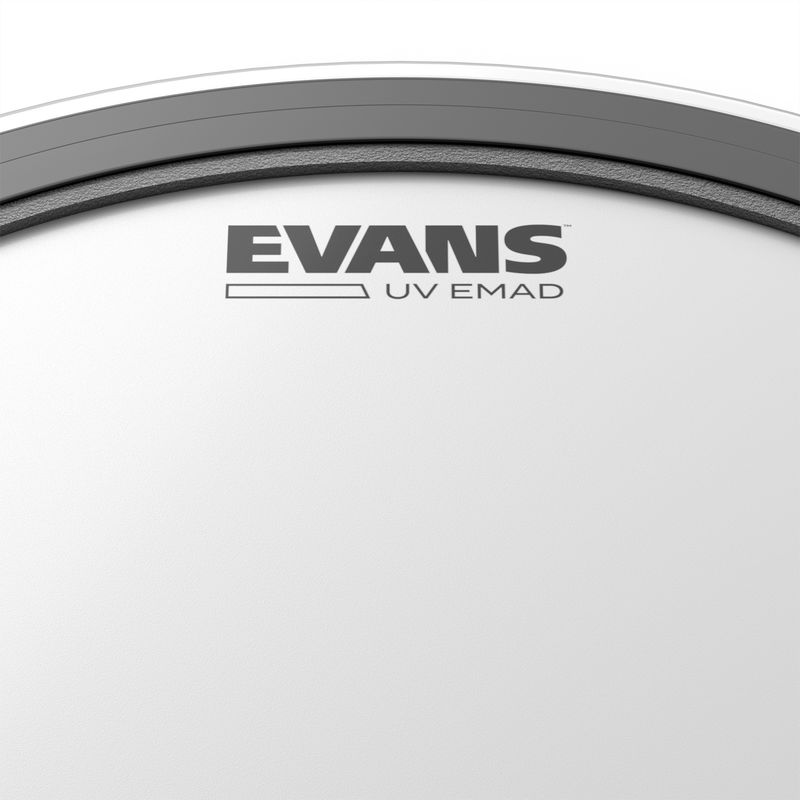 Evans BD18EMADUV 18'' Bastrumskinn EMAD UV Coated