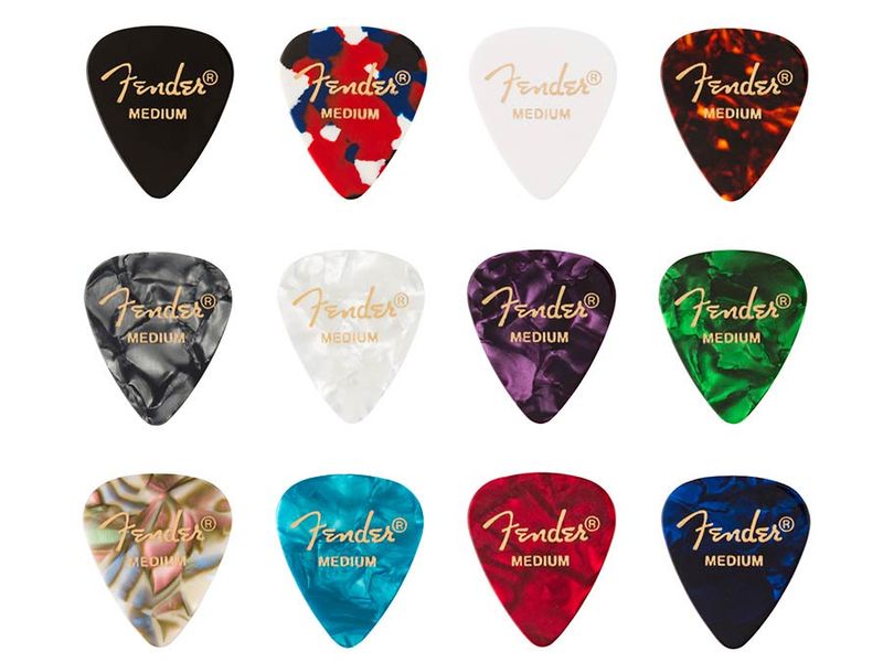 Fender Celluloid Medley Picks 12 pieces, 351 , medium