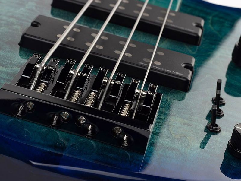 Sire M7 2nd Gen Series Marcus Miller fretless Alder + Solid Maple 4-string Bass Guitar Transparent Blue