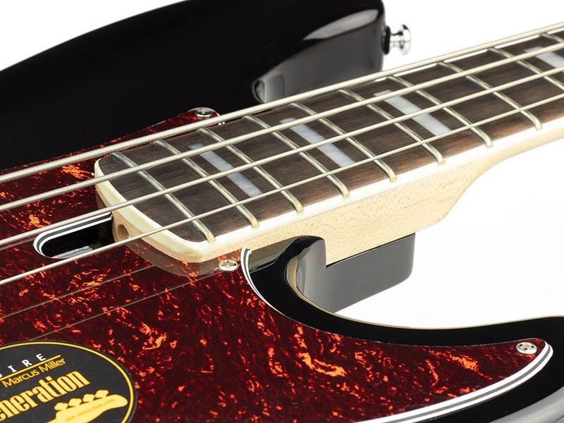 Sire P7 2nd Gen Series Marcus Miller Alder 4-string Bass Guitar Black
