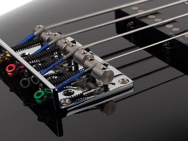 Sire V7 2nd Gen Series Marcus Miller fretless Alder 4-string Bass Guitar Black