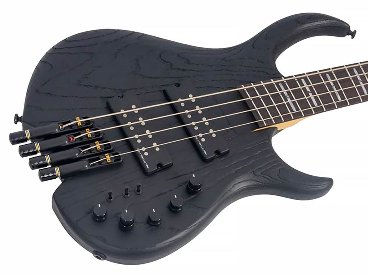 Sire M6H 4/BKS swamp ash 4-string active bass sandblasted black, with gigbag