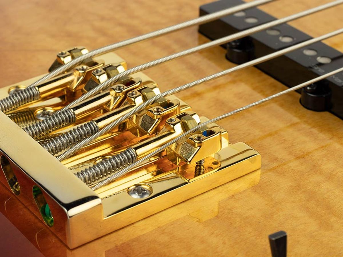 Sire V10 Series Marcus Miller swamp ash + flamed maple 4-string active bass guitar tobacco sunburst, with hard case