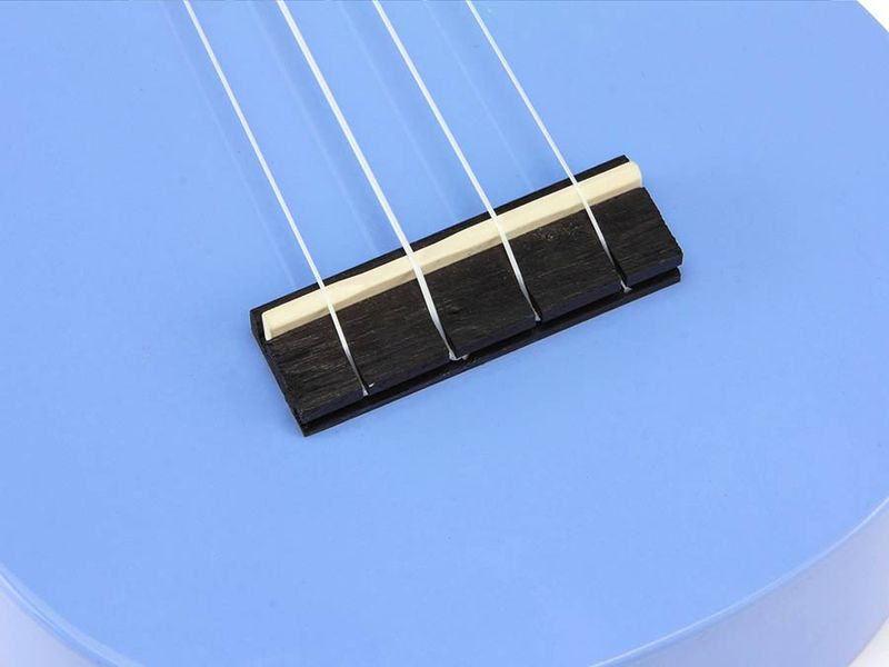Mahalo Rainbow Series, soprano ukulele, light blue, with bag