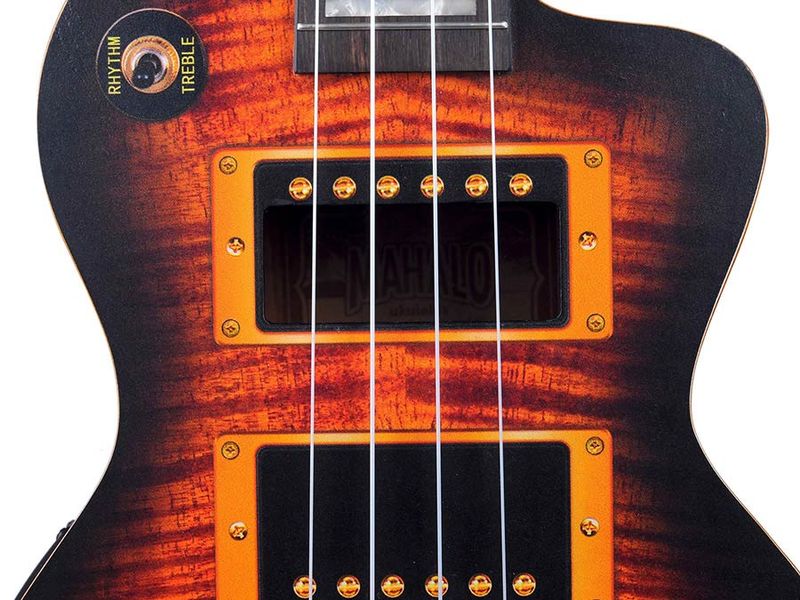 Mahalo Artist Elite Series, tenor ukulele ELECTRIC GUITAR, with MEQ2 9v preamp, with bag