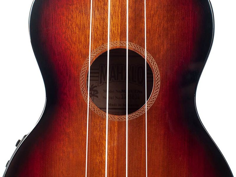 Mahalo Java Series, soprano ukulele, 1V+1T (MVT2), 3 tone sunburst, with bag