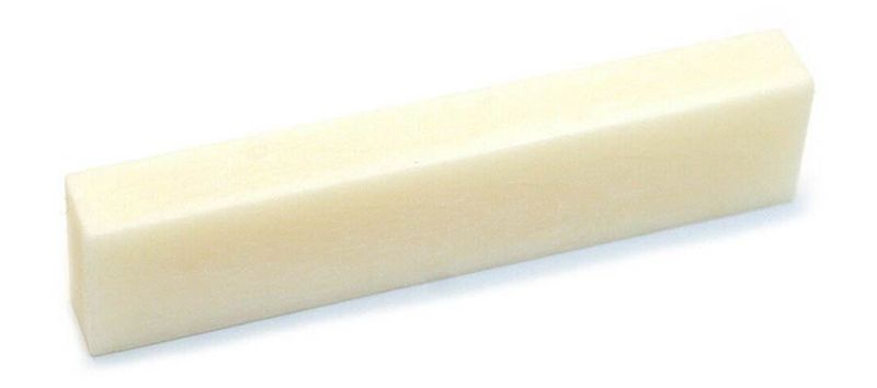 Allparts Bulk Pack of Bone Nut Blanks 15-p