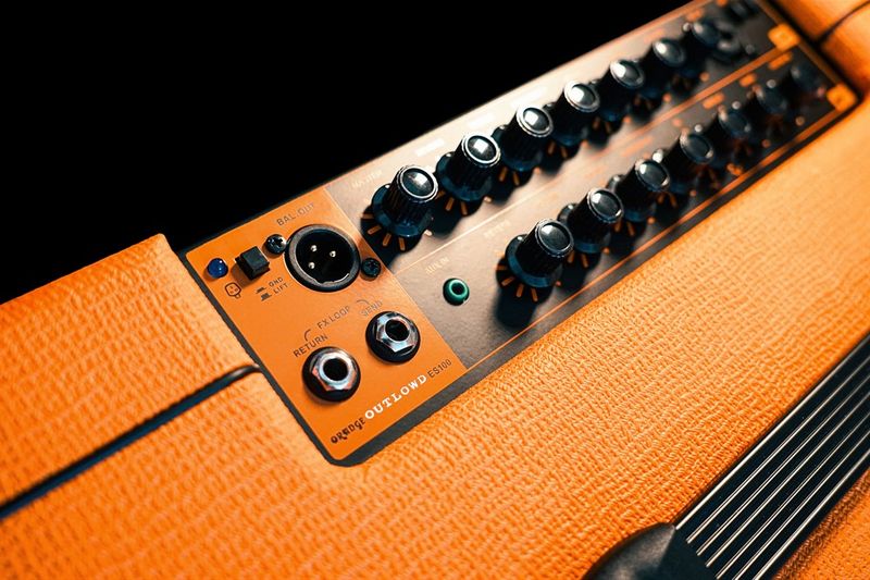 Orange Outlowd ES100