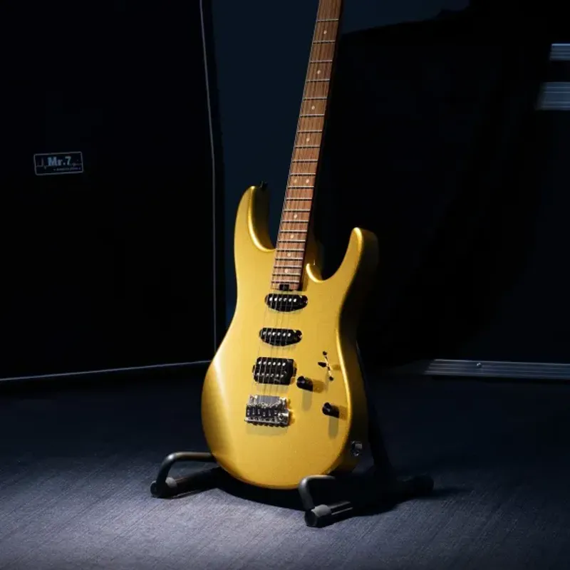 Donner DST-700 el-gitar gold