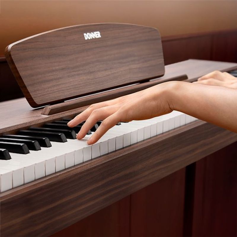 Donner DDP-80 el-piano walnut 