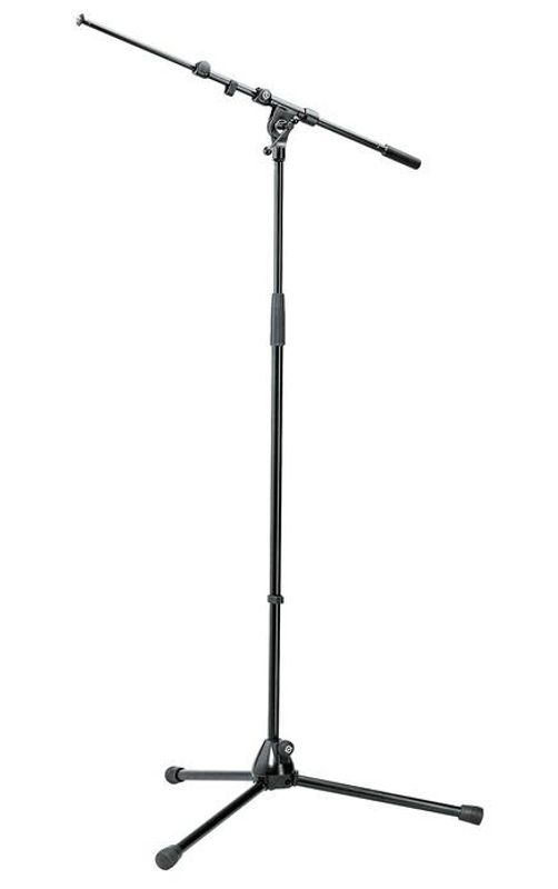 K&M 210/9B Mikrofonstativ, lang teleskopboom, lange ben, sort